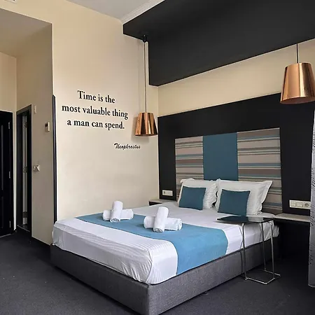 Cattleya Boutique רוסה