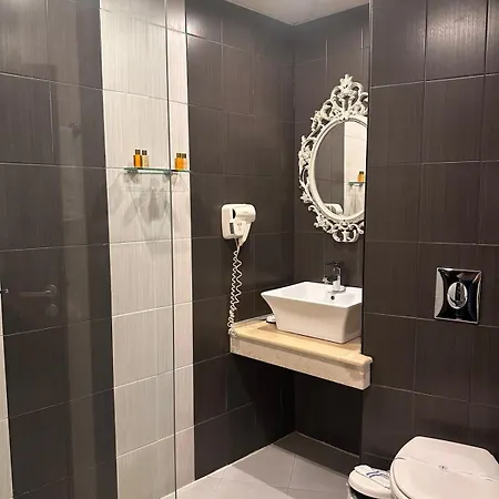 Hotel Cattleya Boutique