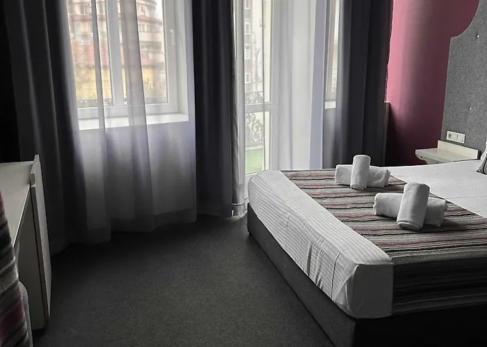 Hotel Cattleya Boutique 2*