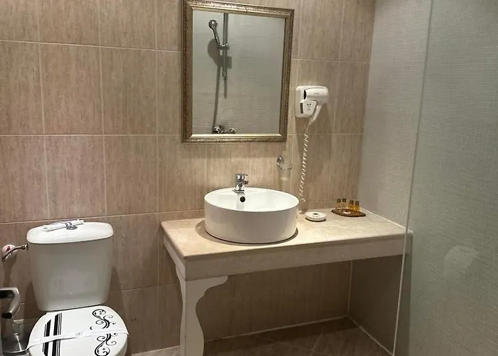 Cattleya Boutique 2*